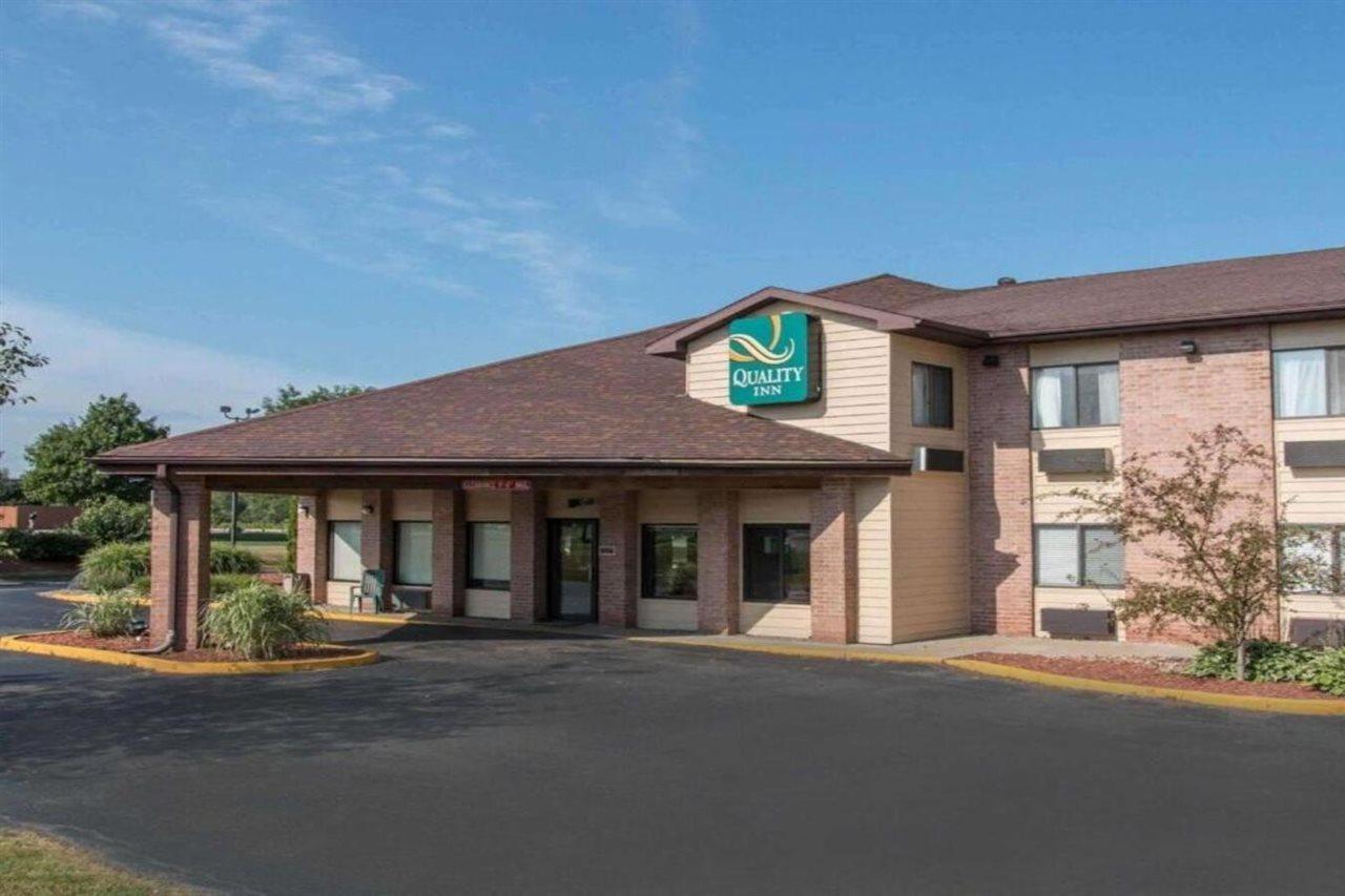 Quality Inn Hudsonville Экстерьер фото