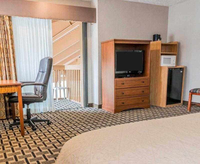 Quality Inn Hudsonville Экстерьер фото