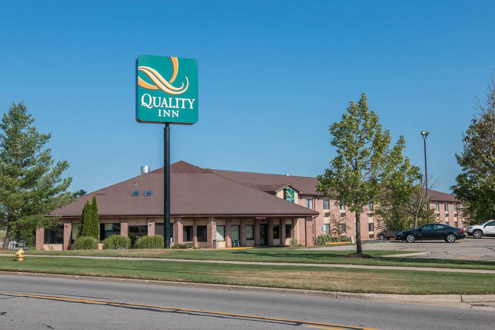 Quality Inn Hudsonville Экстерьер фото